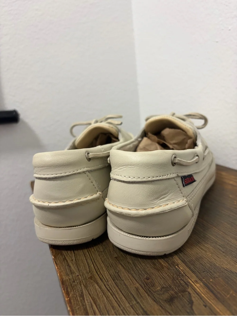Sebago Docksiders Cream Leather Boat Shoes Loafers - Like New - Men’s 8
